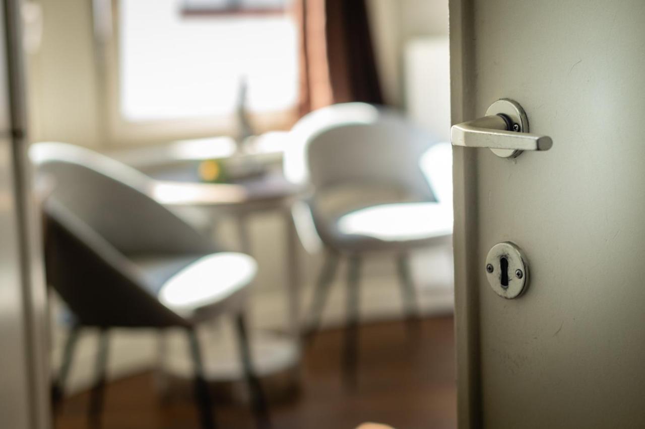 B&B Maison Rabelais デ ハーン エクステリア 写真