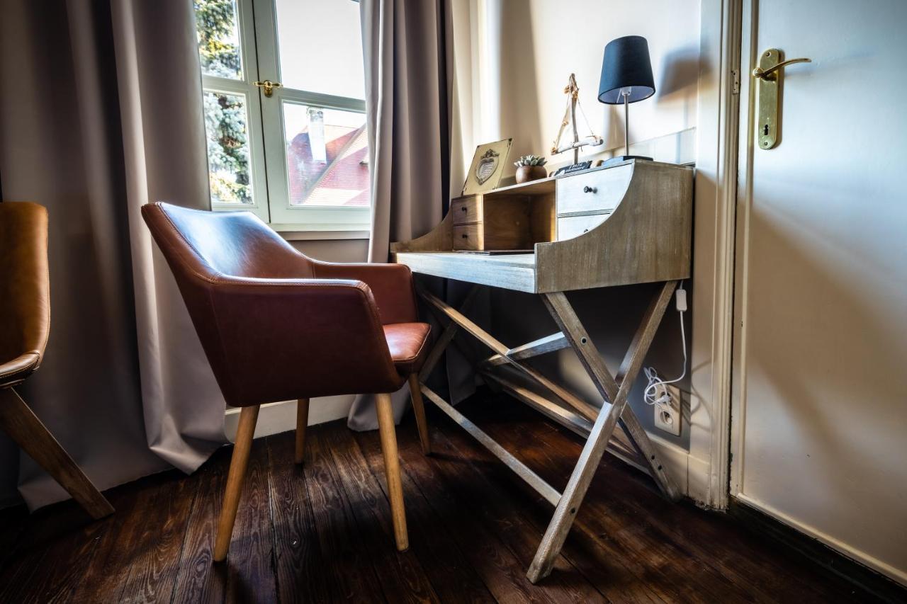 B&B Maison Rabelais デ ハーン エクステリア 写真