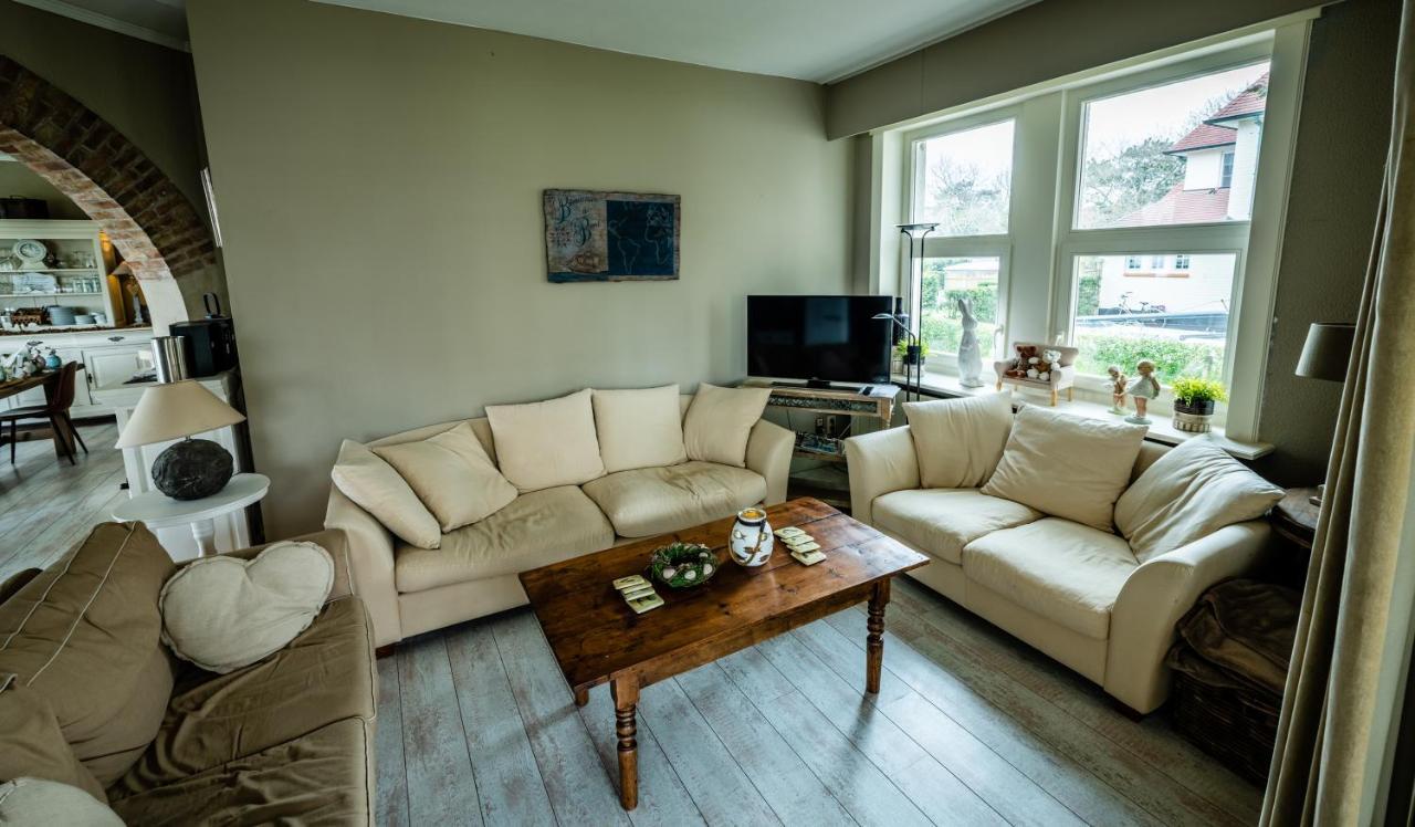 B&B Maison Rabelais デ ハーン エクステリア 写真